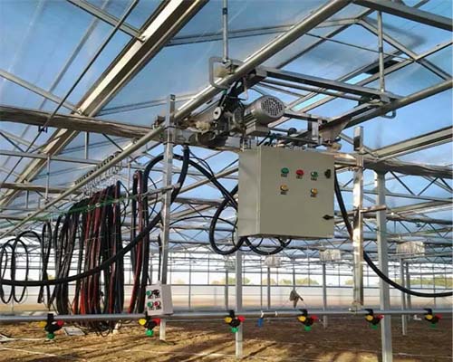 溫室噴灌機如何提高增溫保濕措施？